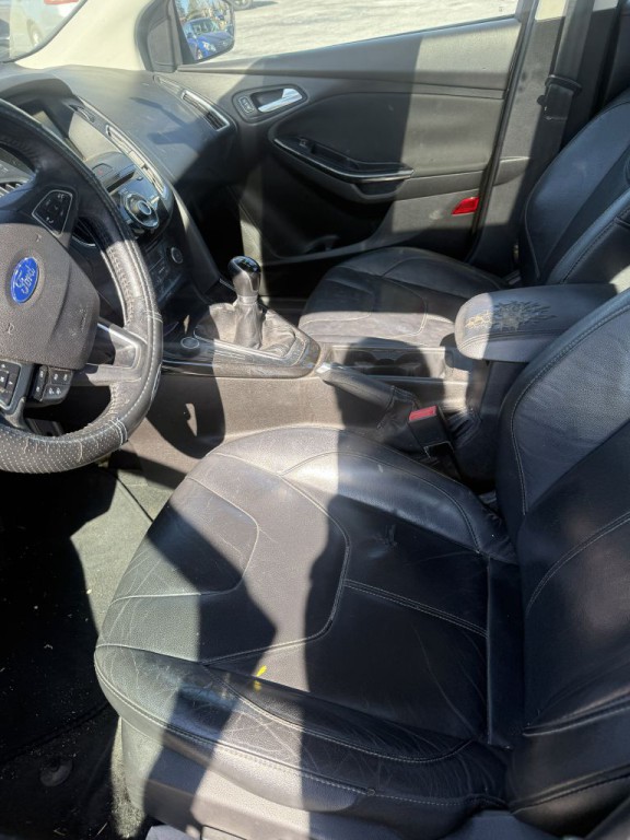 2015 Ford Focus Image 5