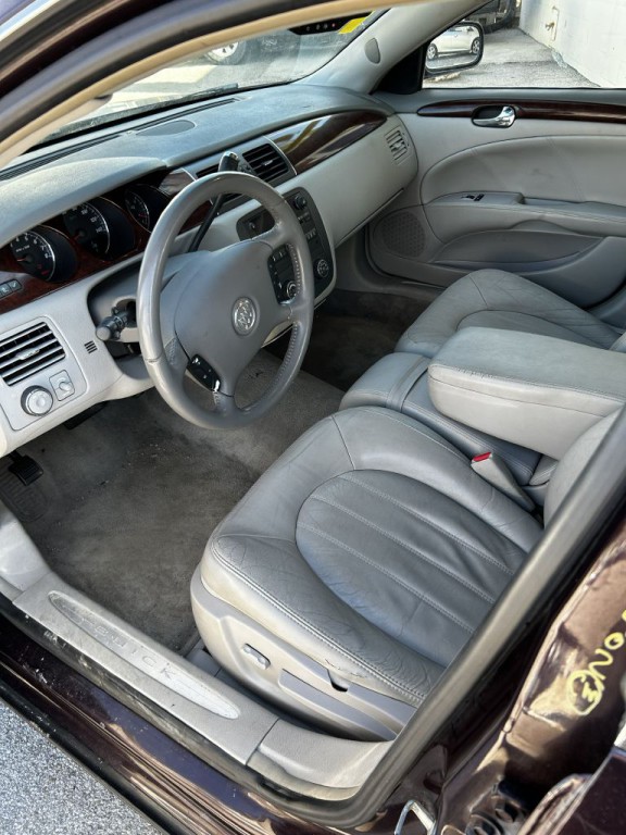 2008 Buick Lucerne Image 6
