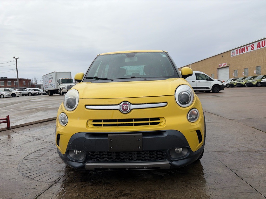 2014 FIAT 500L Image 12