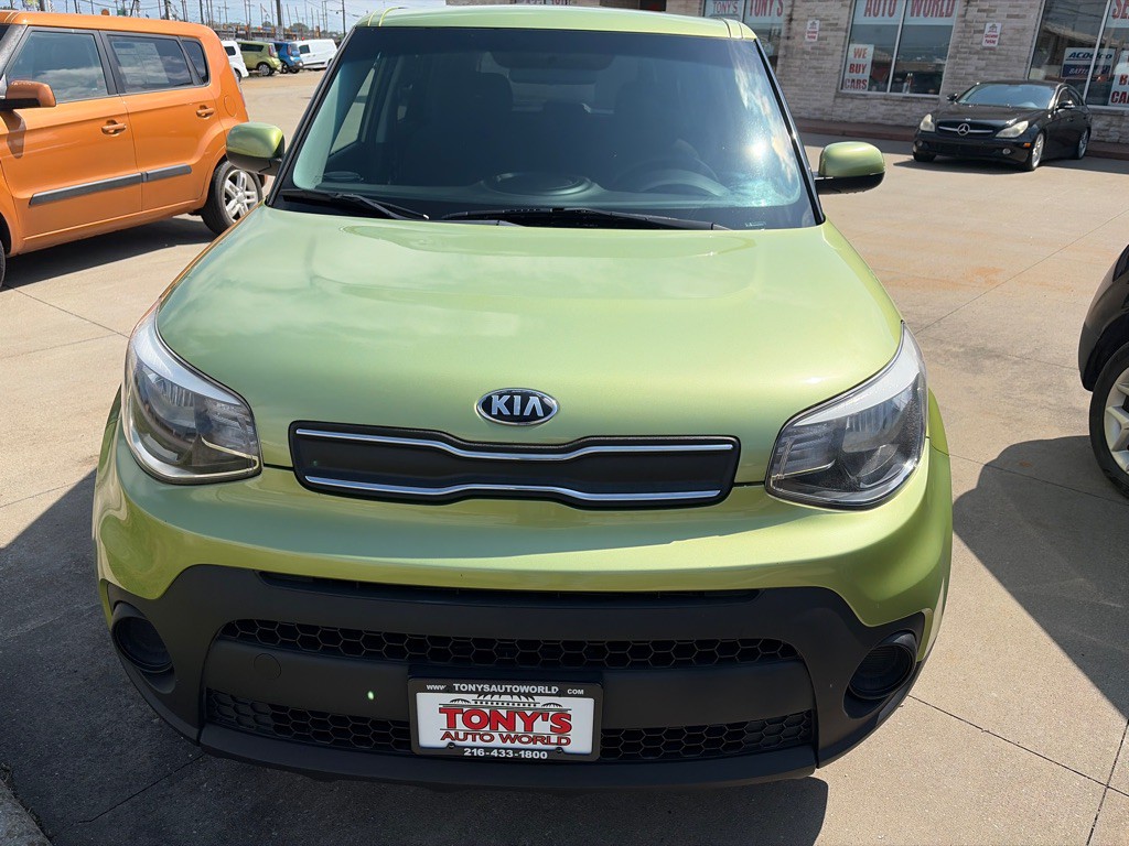 2018 Kia Soul Image 2