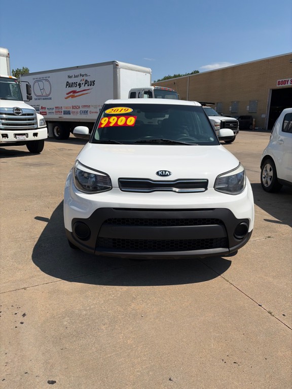 2019 Kia Soul Image 2