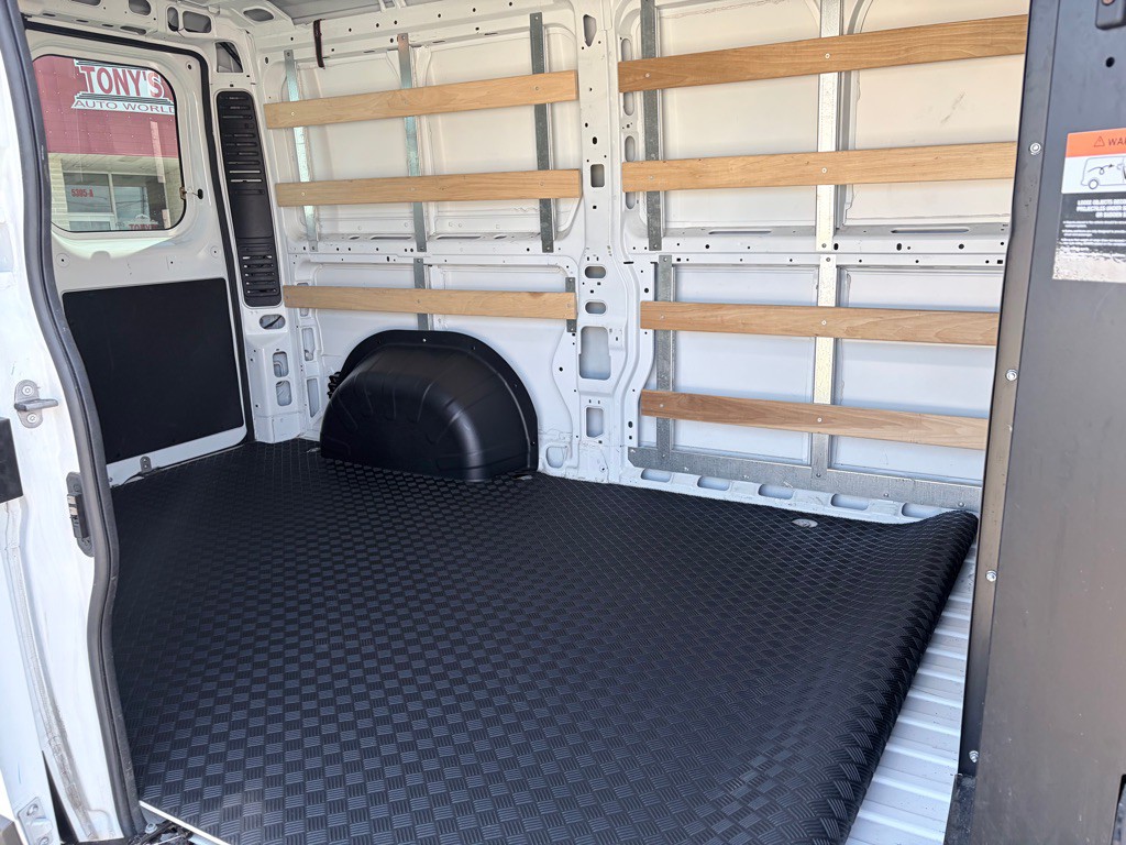 2025 RAM Promaster Image 7