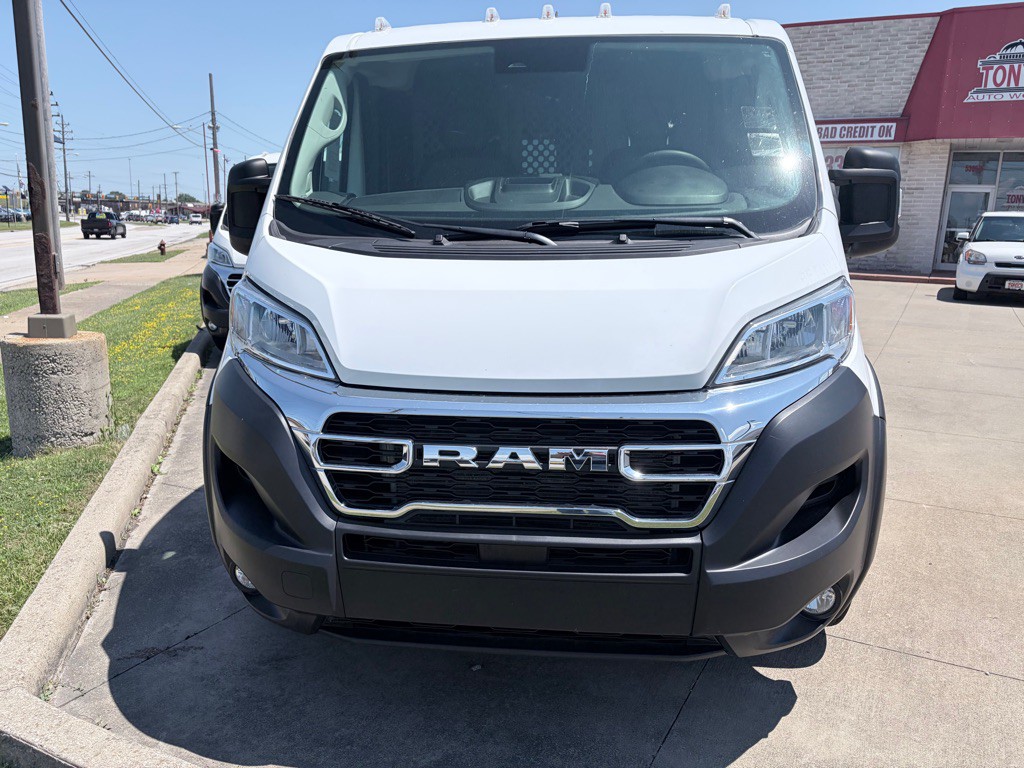 2025 RAM Promaster Image 4
