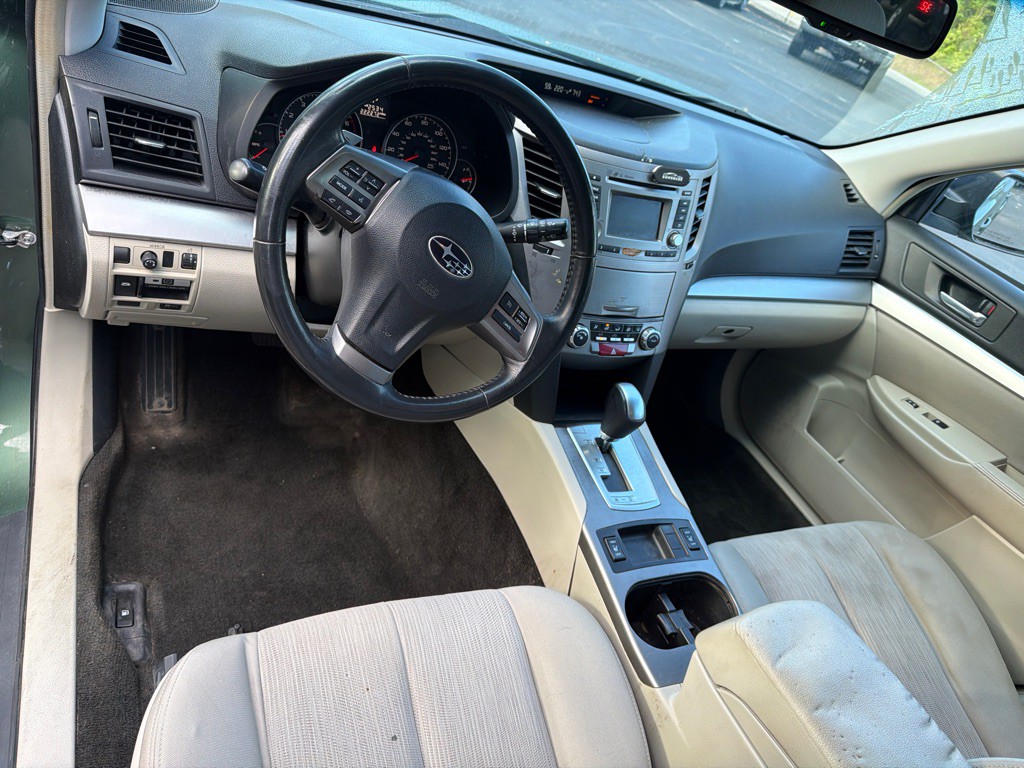 2014 Subaru Outback Image 7