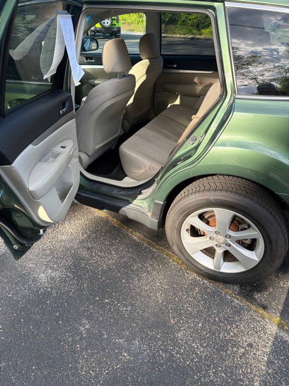 2014 Subaru Outback Image 12