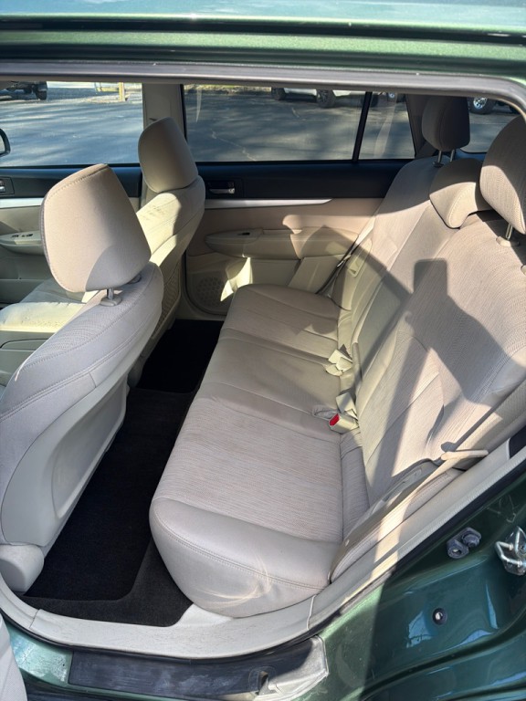 2014 Subaru Outback Image 13
