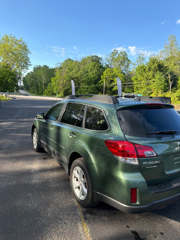 2014 Subaru Outback Image 14