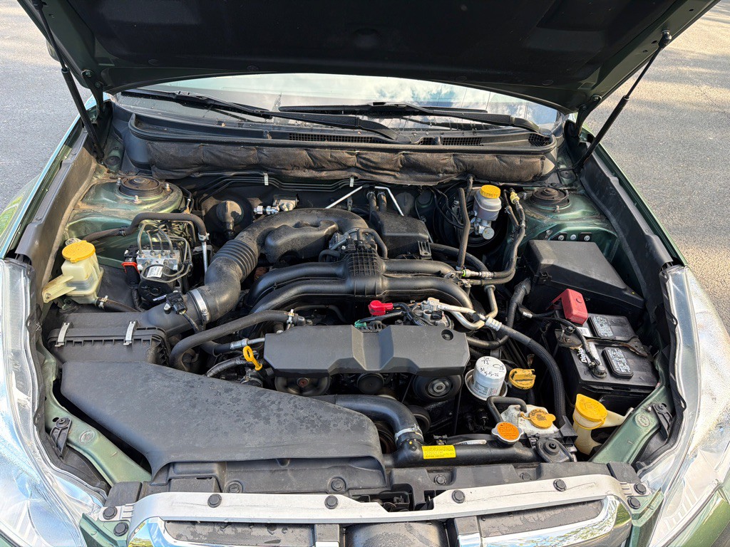 2014 Subaru Outback Image 24