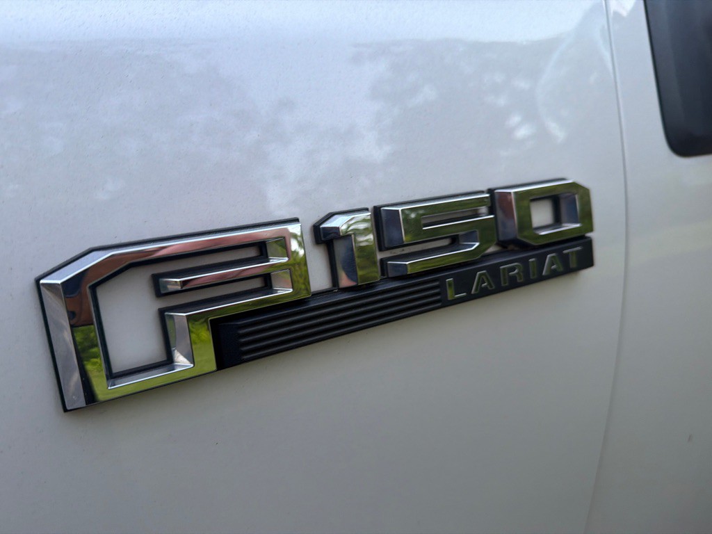 2017 Ford F-150 Image 17