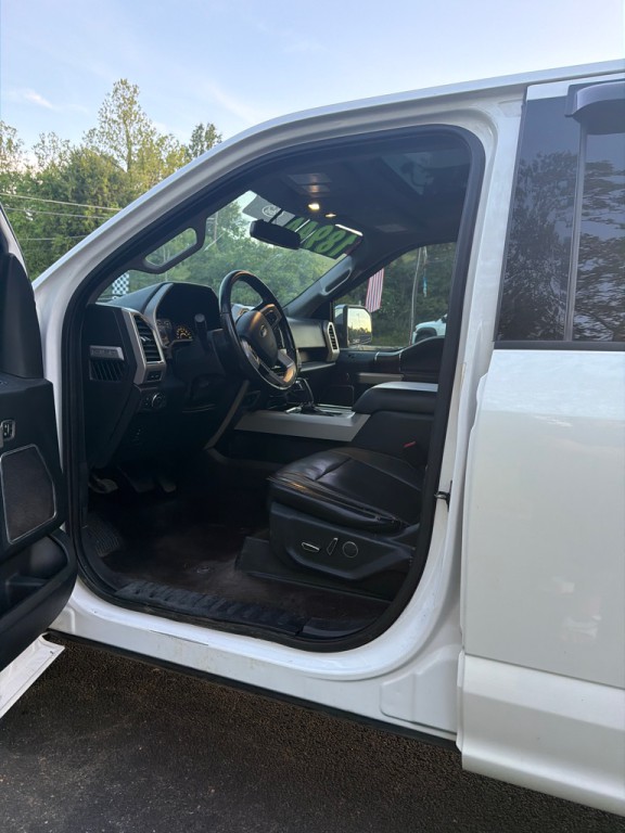 2017 Ford F-150 Image 18