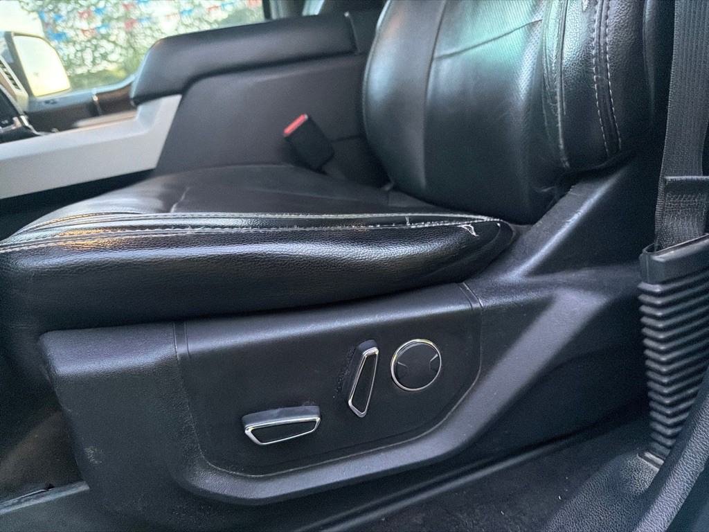 2017 Ford F-150 Image 20