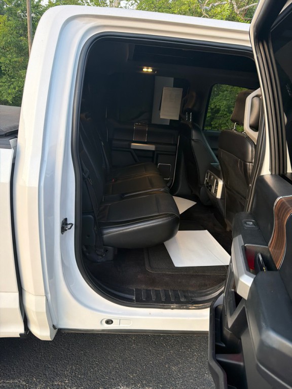 2017 Ford F-150 Image 30