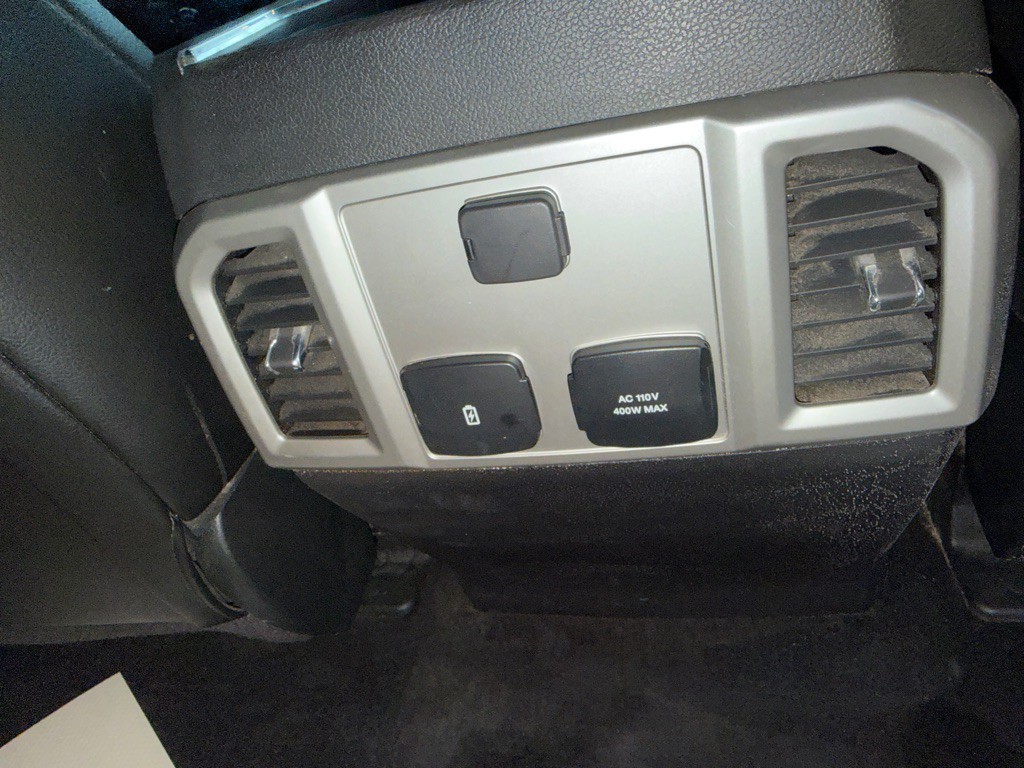 2017 Ford F-150 Image 32