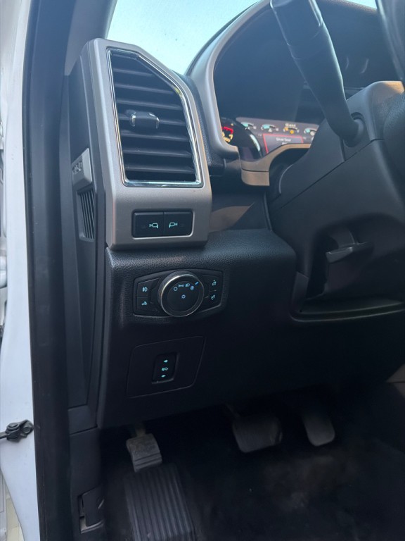 2017 Ford F-150 Image 34