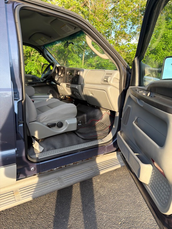 2005 Ford F-250 Image 22