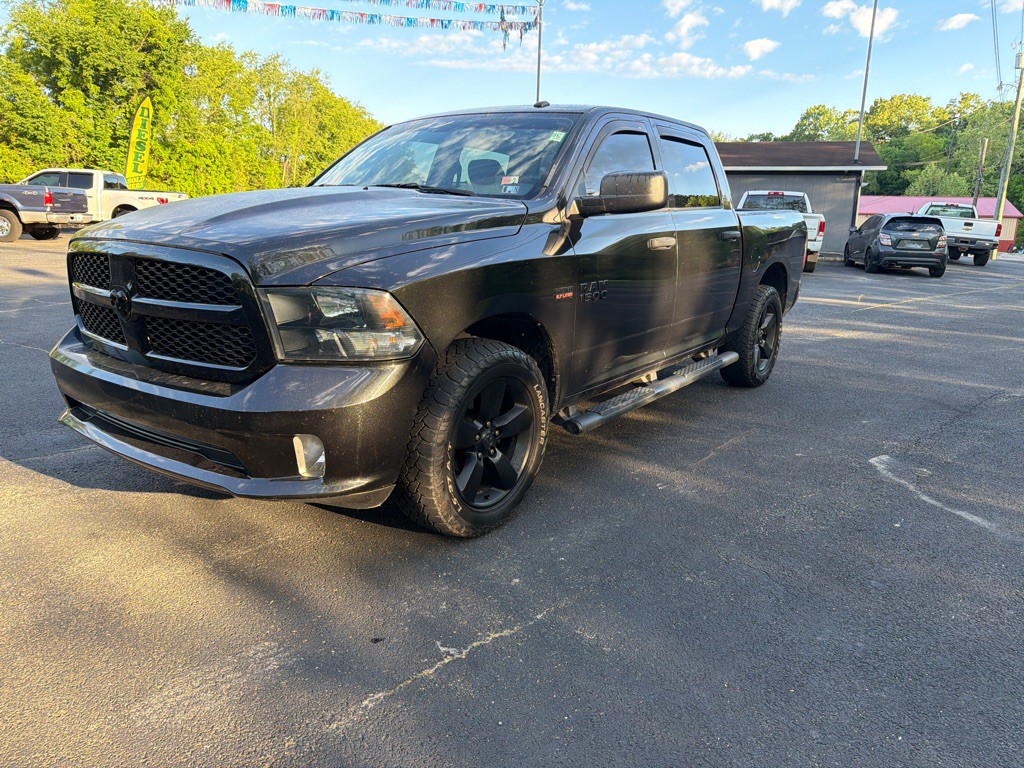 2017 RAM 1500 Image 5