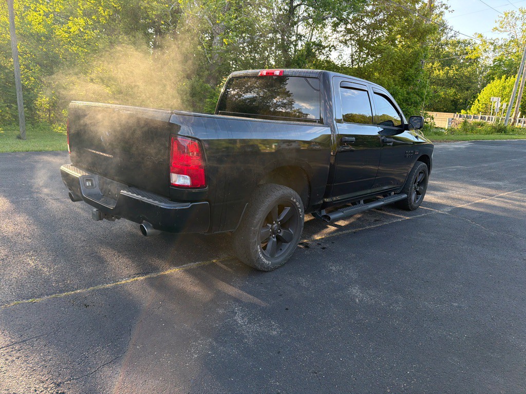 2017 RAM 1500 Image 12