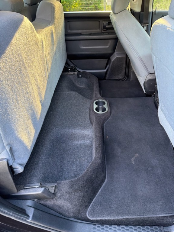 2017 RAM 1500 Image 32