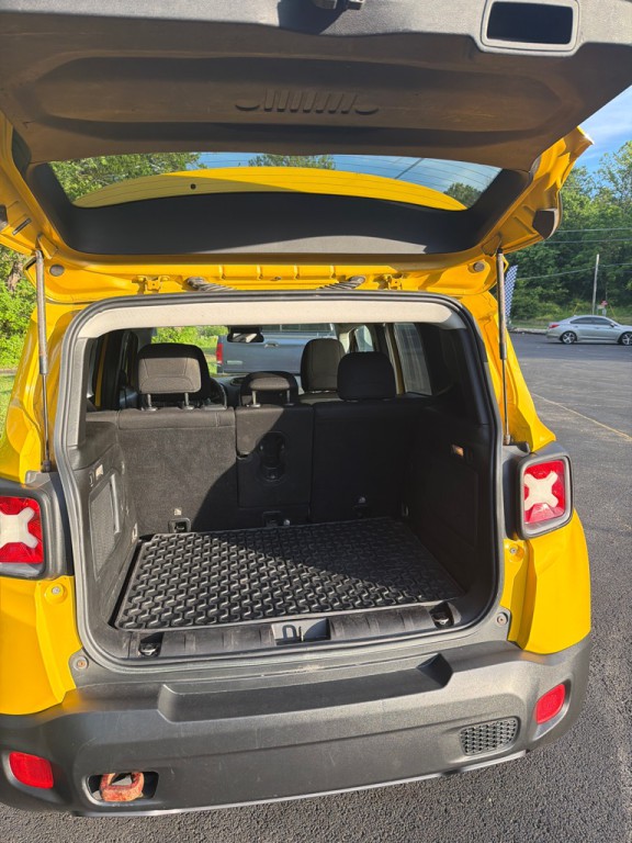 2015 Jeep Renegade Image 6