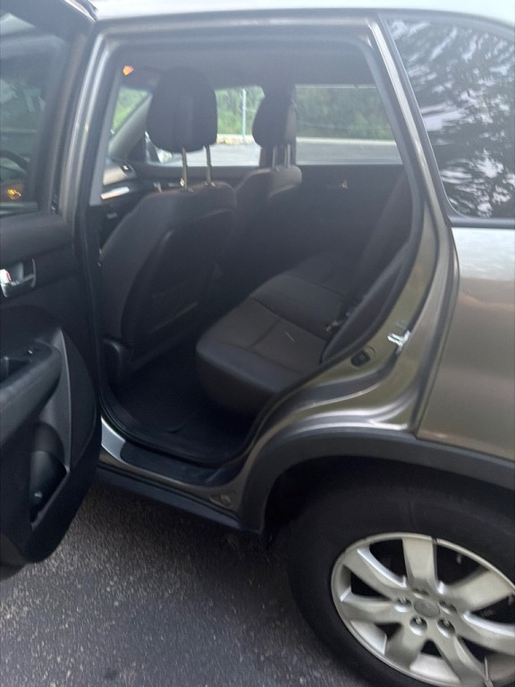 2013 Kia Sorento Image 16