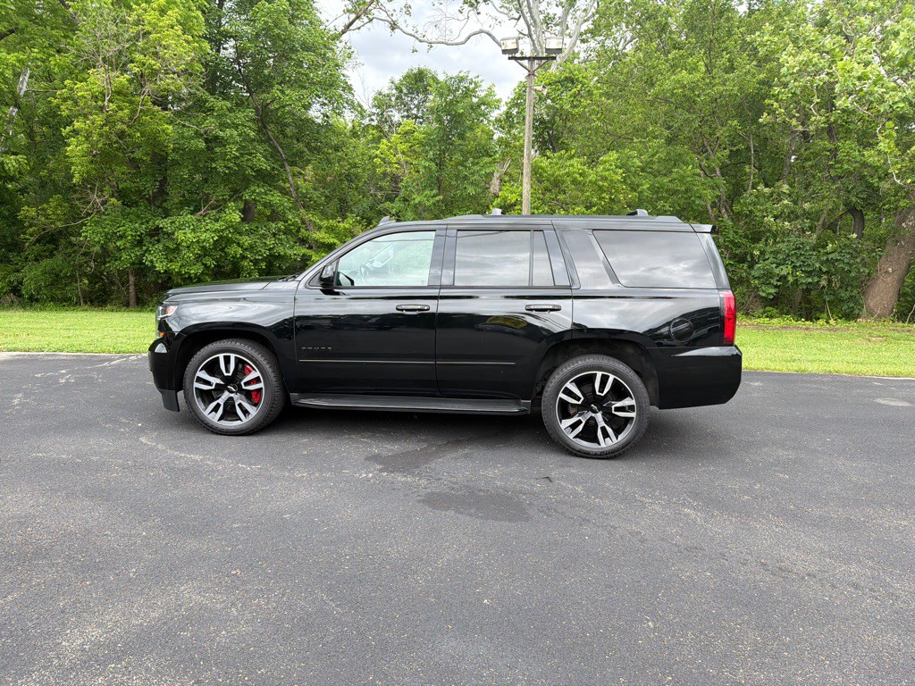 2018 Chevrolet Tahoe Image 2