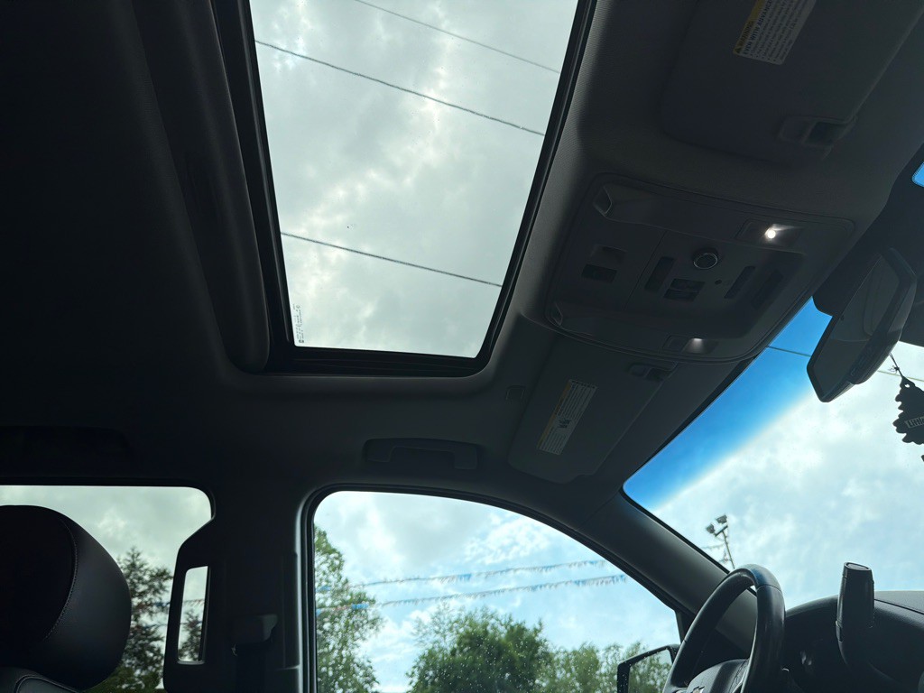 2018 Chevrolet Tahoe Image 15