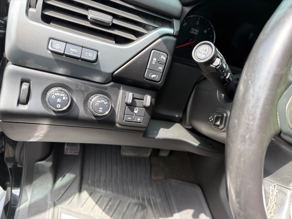 2018 Chevrolet Tahoe Image 24