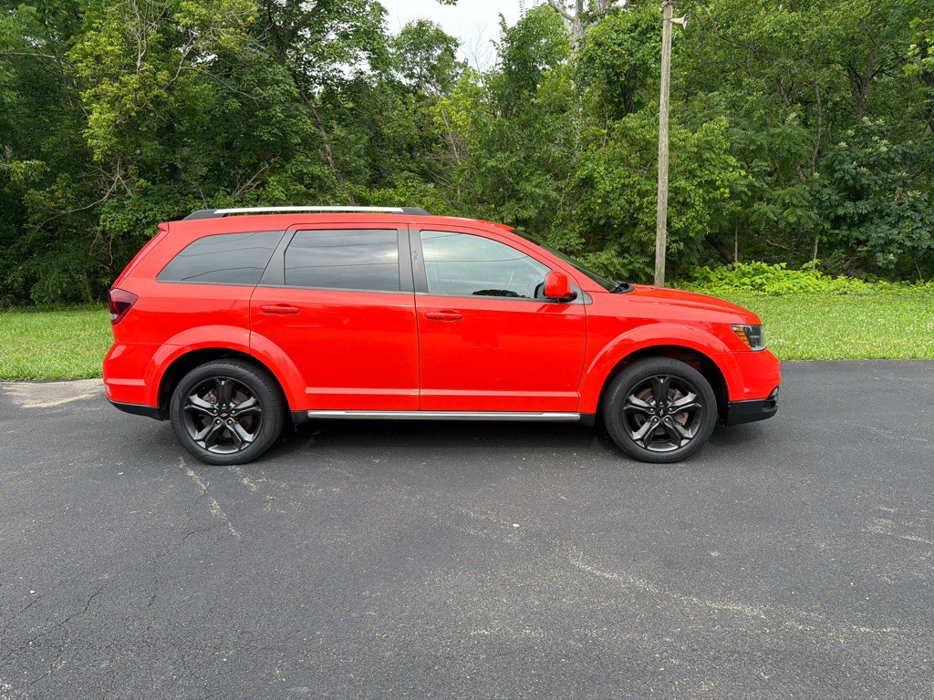 2019 Dodge Journey Image 2