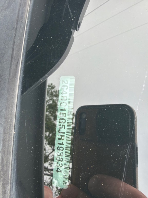 2018 Chrysler Pacifica Image 16