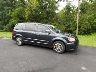 Image for 2013 Chrysler Town & Country Touring-l ID: 7534217