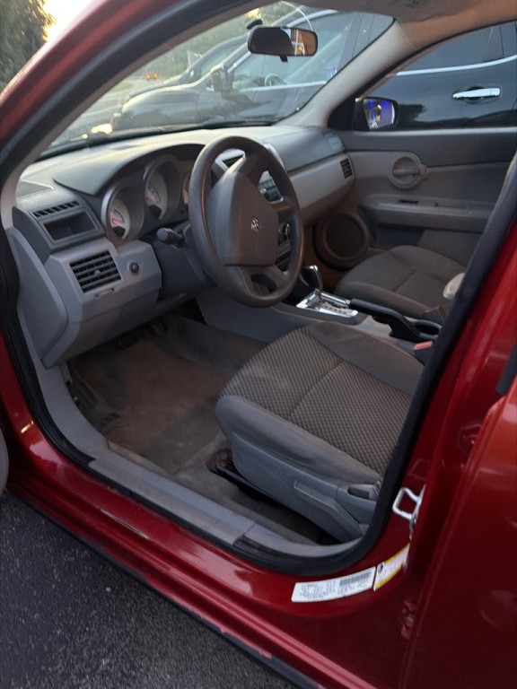 2008 Dodge Avenger Image 2