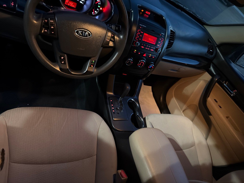 2013 Kia Sorento Image 15