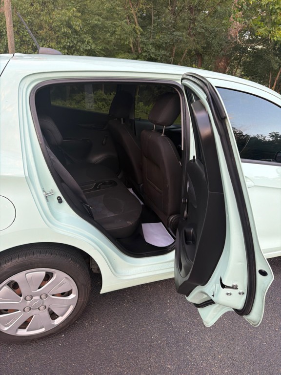 2017 Chevrolet Spark Image 18