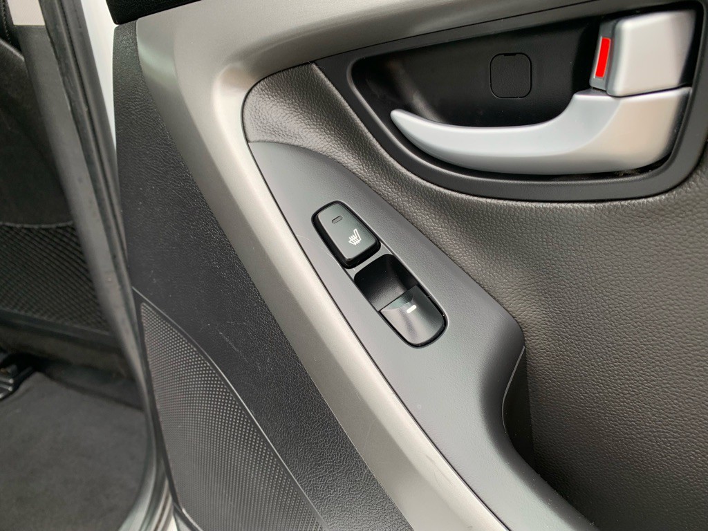 2015 Hyundai Elantra Image 16