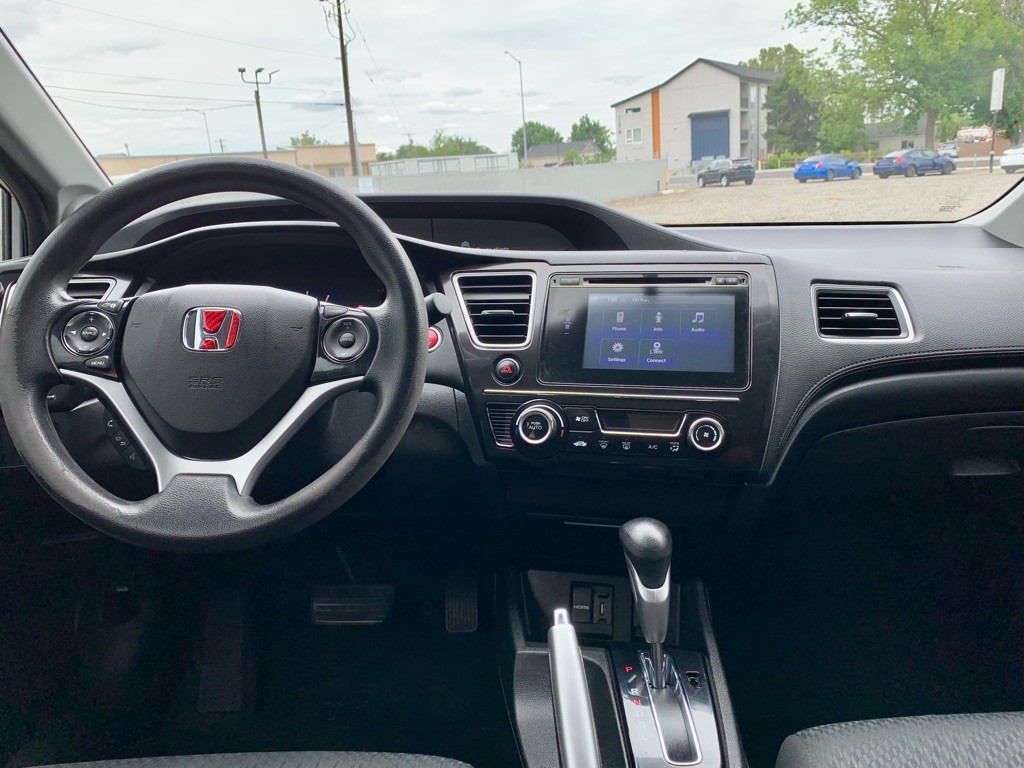 2015 Honda Civic Image 10