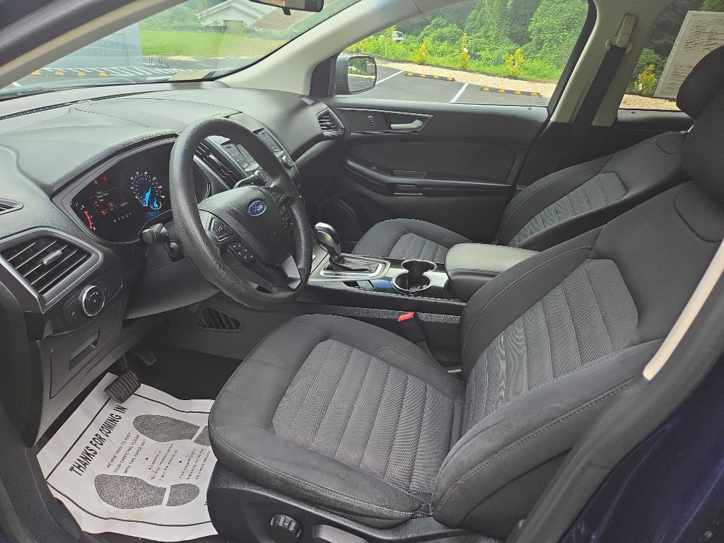 2016 Ford Edge Image 12