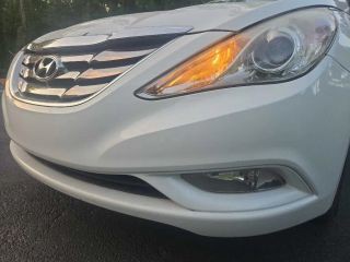 2011 Hyundai Sonata Image 5