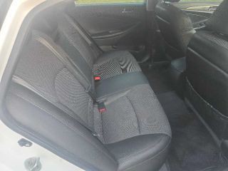 2011 Hyundai Sonata Image 17