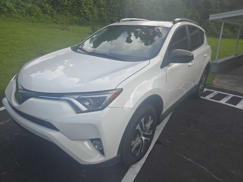 2018 Toyota Rav4 Image 1