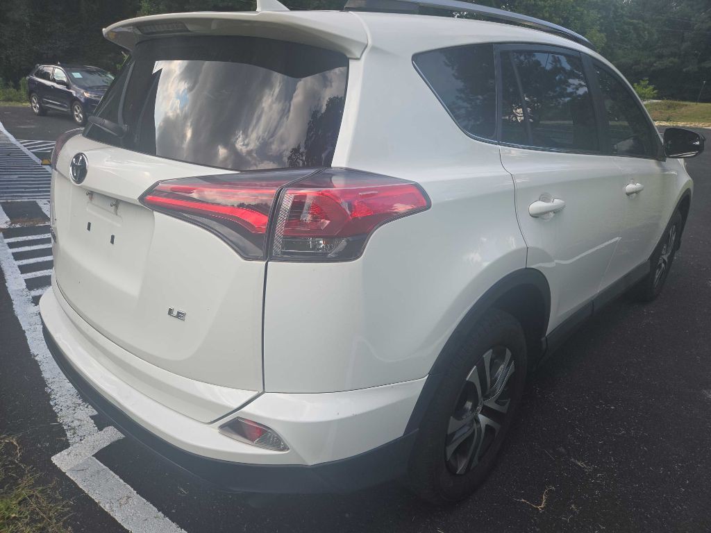 2018 Toyota Rav4 Image 15