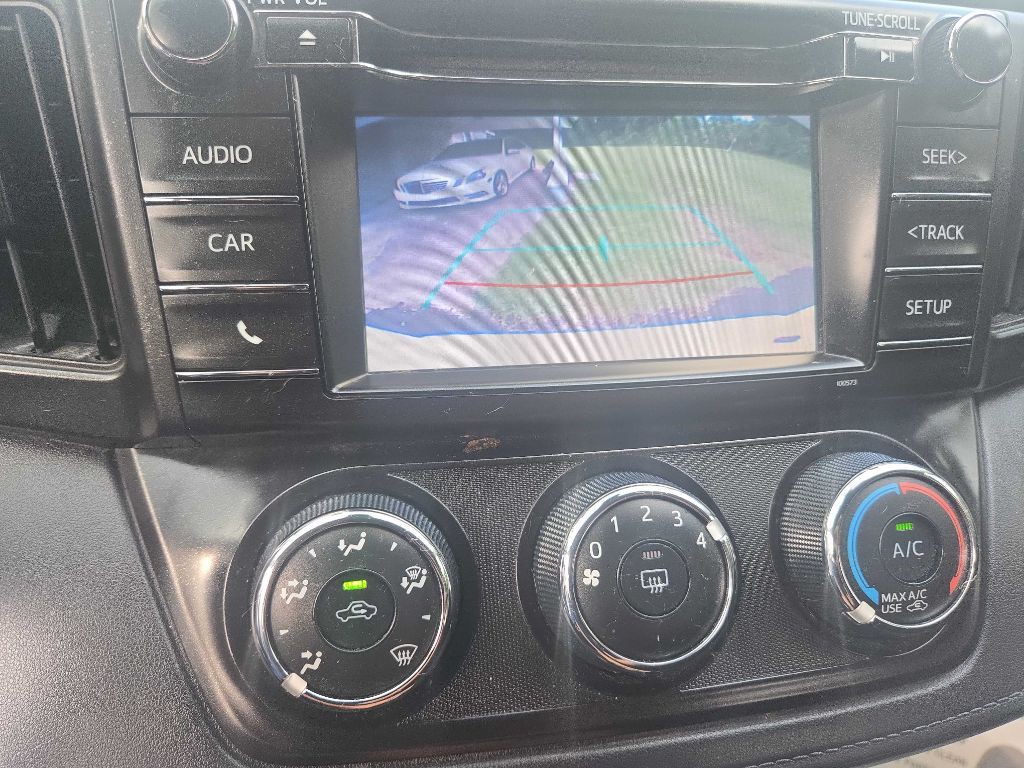 2018 Toyota Rav4 Image 26