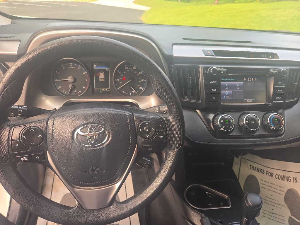 2018 Toyota Rav4 Image 28