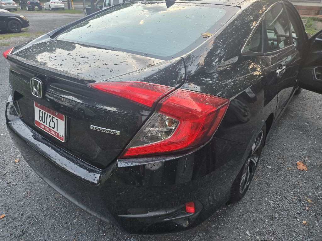 2017 Honda Civic Image 4