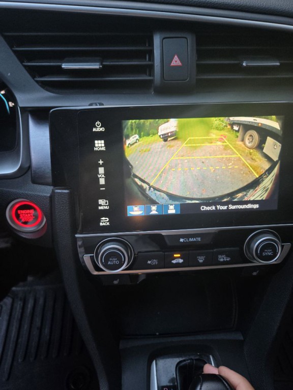 2017 Honda Civic Image 8