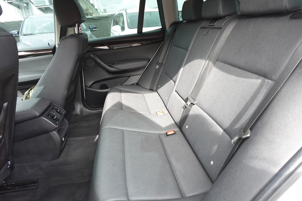 2016 BMW X3 Image 13