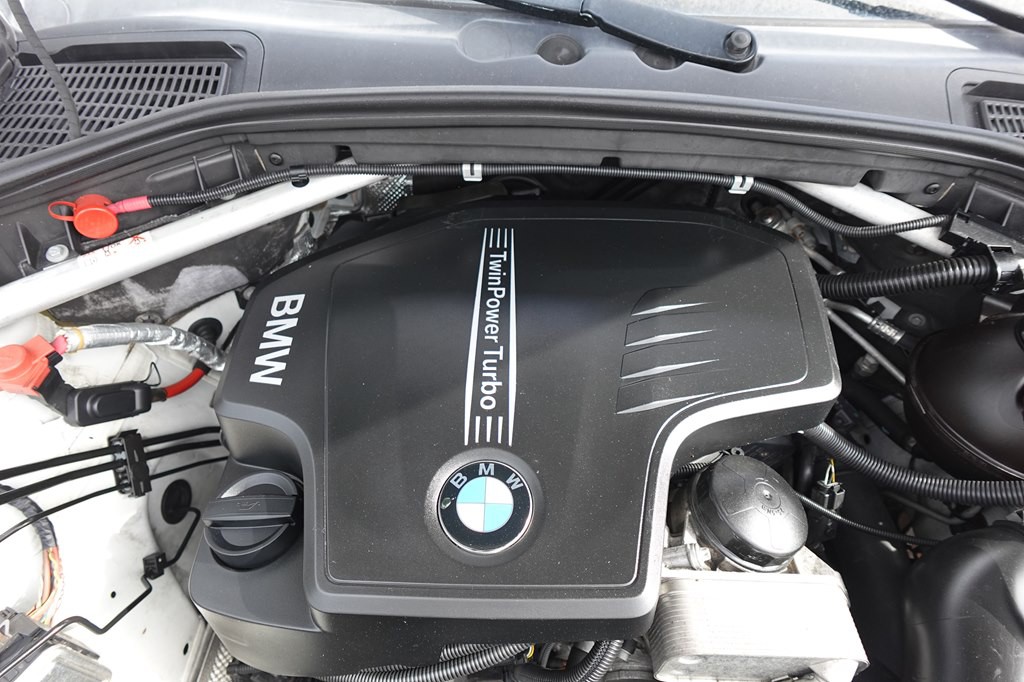 2016 BMW X3 Image 16