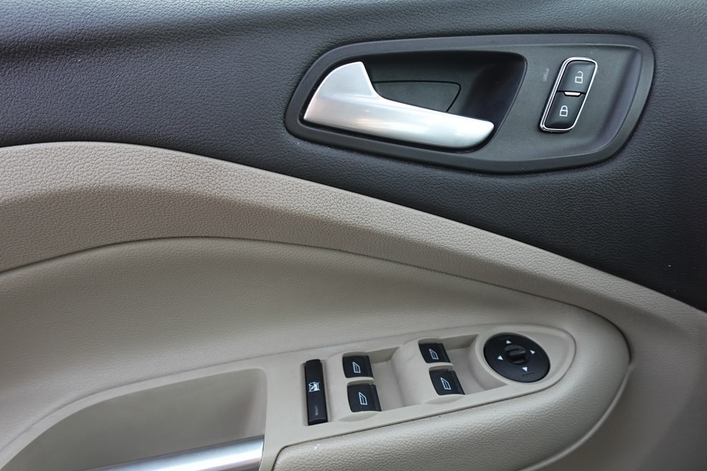 2015 Ford Escape Image 11
