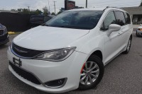 Image for 2018 Chrysler Pacifica Touring L ID: 7563549