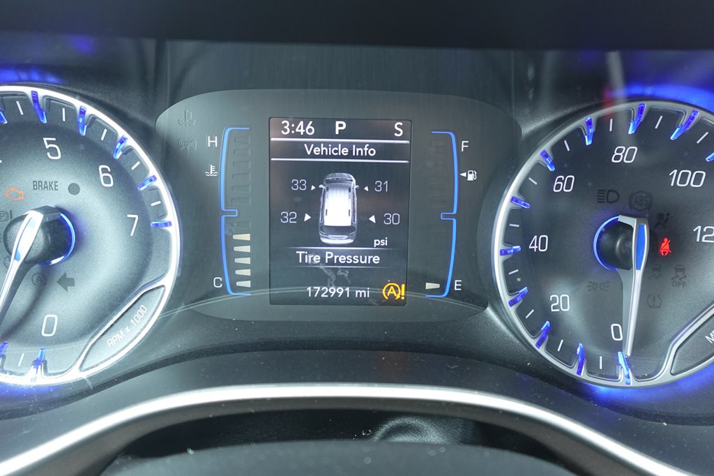 2018 Chrysler Pacifica Image 12