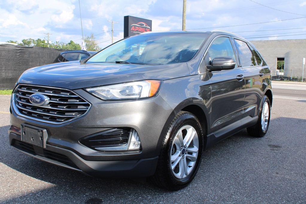 2020 Ford Edge Image 2